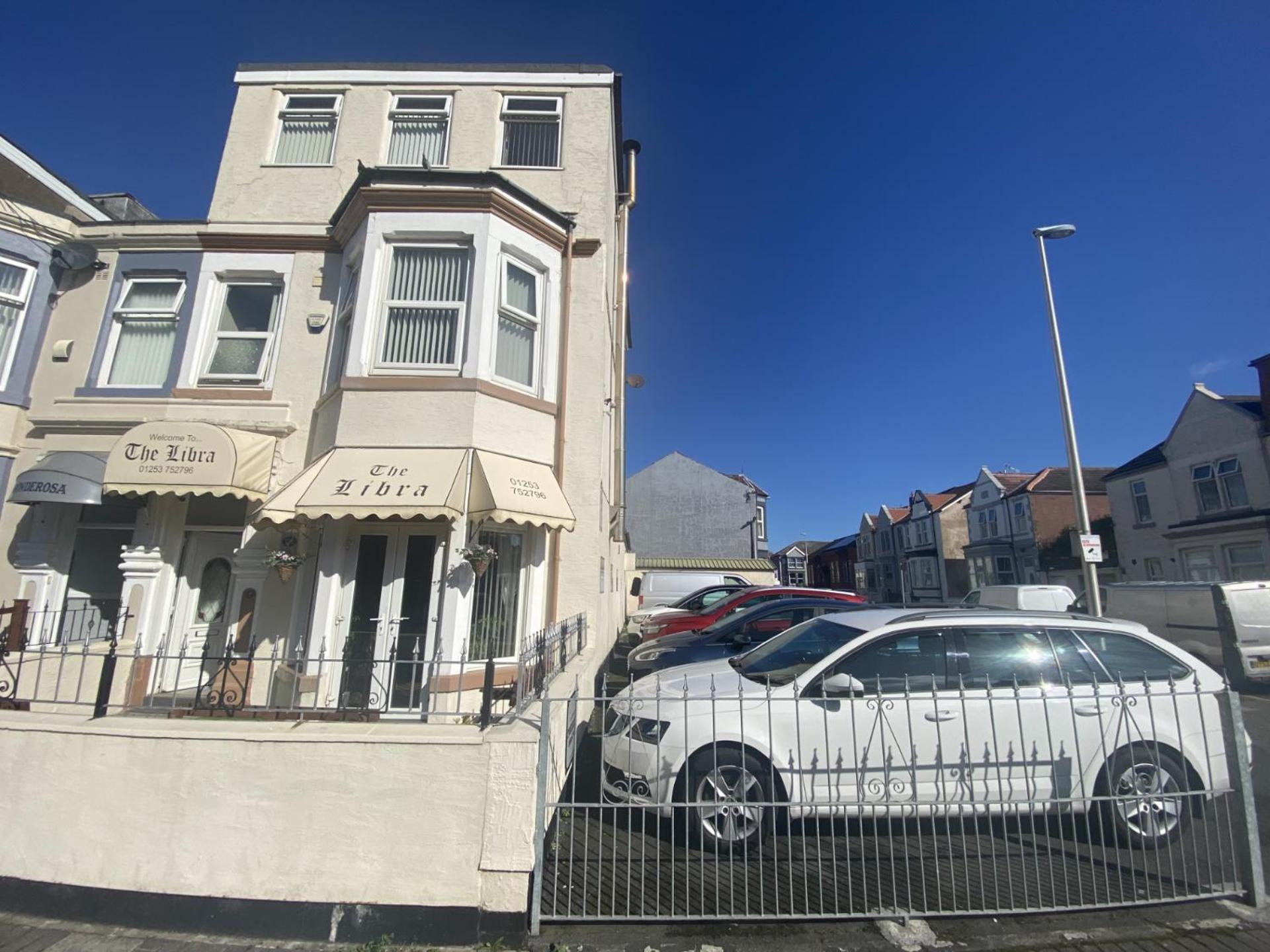 The Libra - Adults Only B&B With Carpark Blackpool Exterior photo